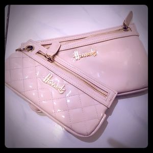 Set of two cosmetic bags